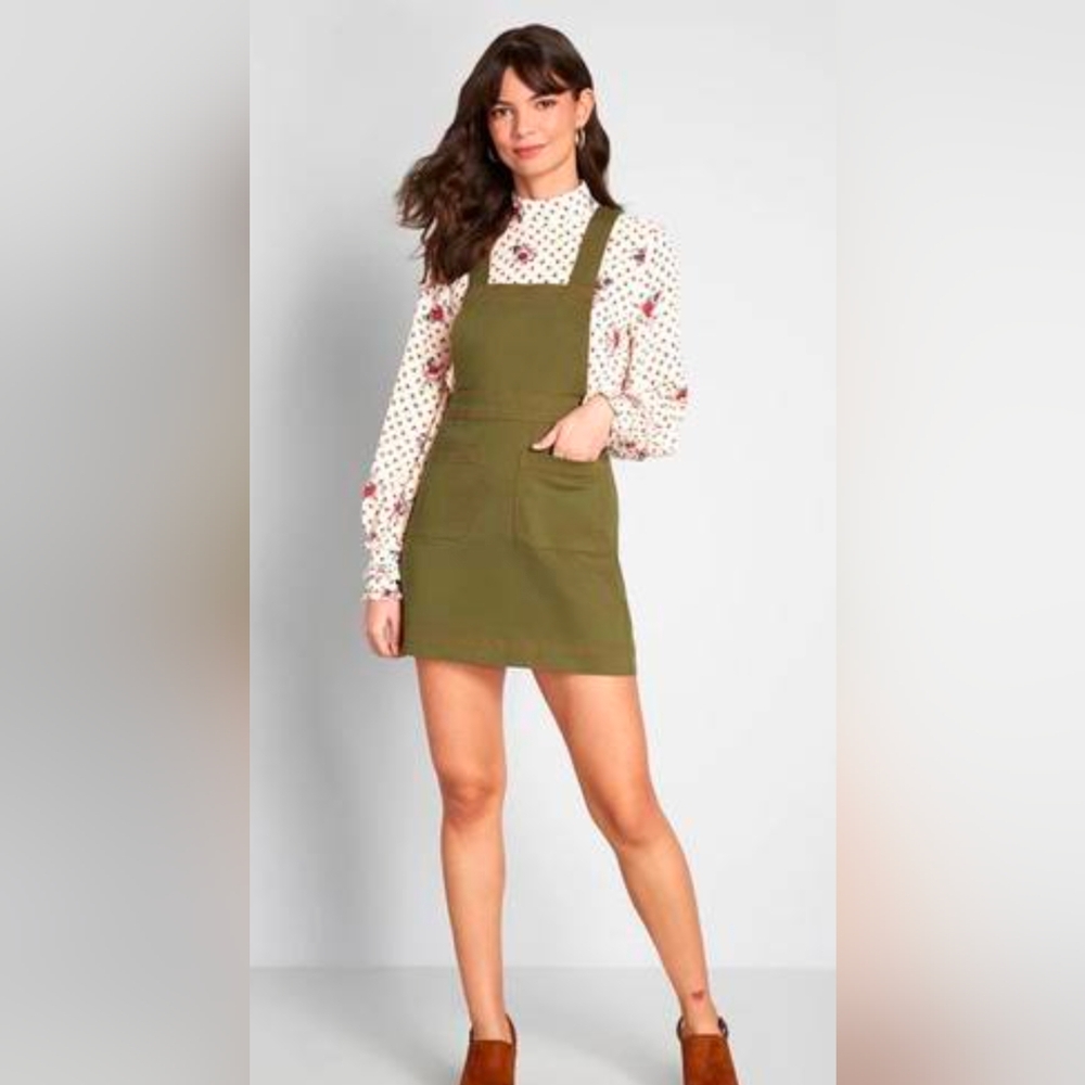 MODCLOTH Women's Green Twill Jumper With Criss Cross Back